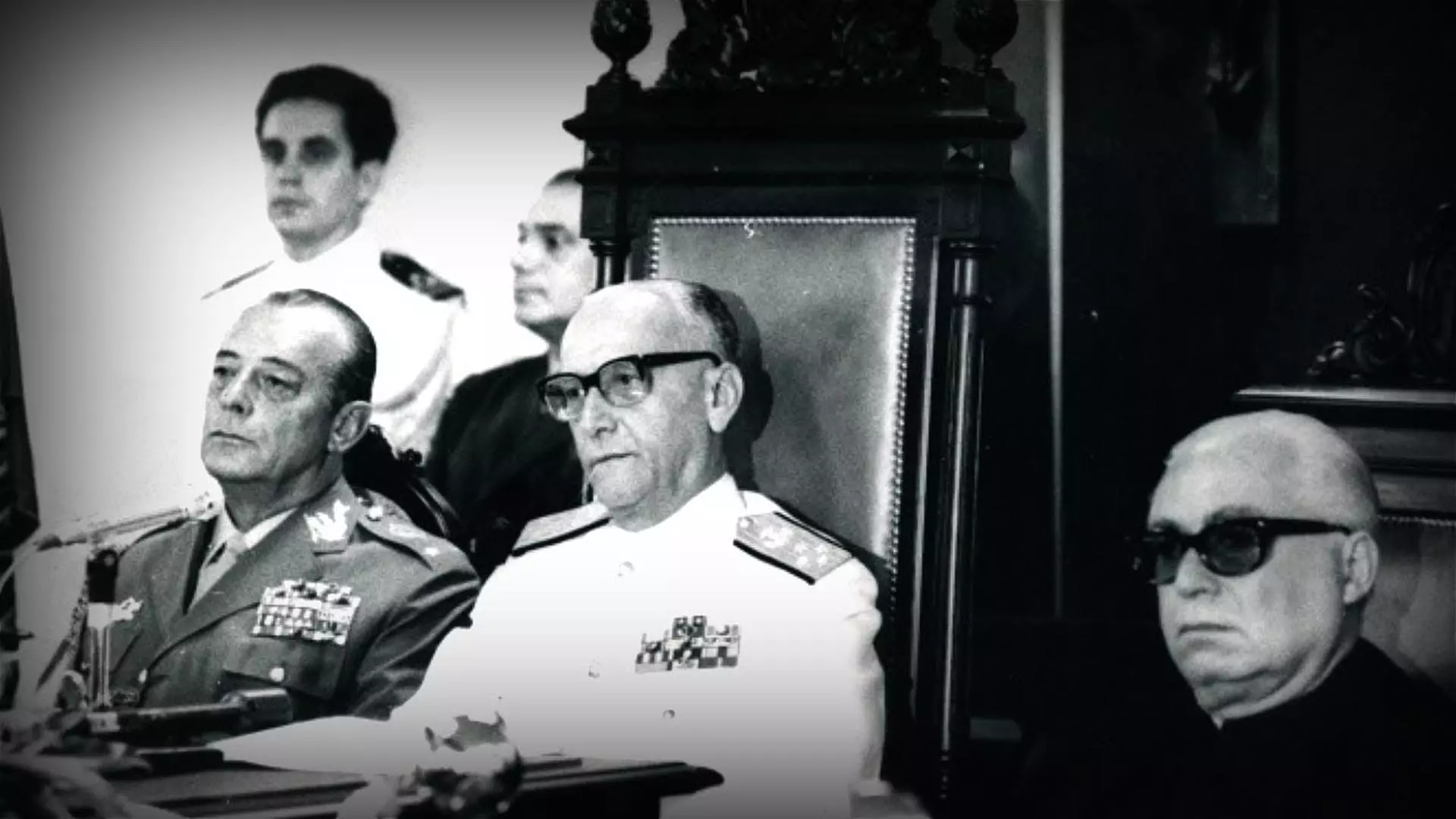 O Supremo Tribunal Militar em sessão durante a década de 1970