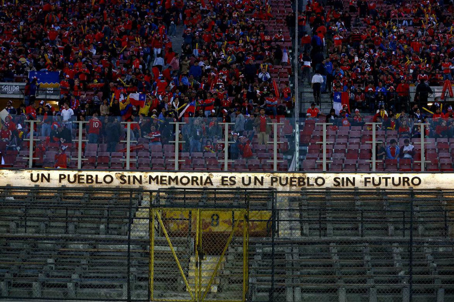 Espaço na arquibancada do Estádio Nacional do Chile, em Santiago