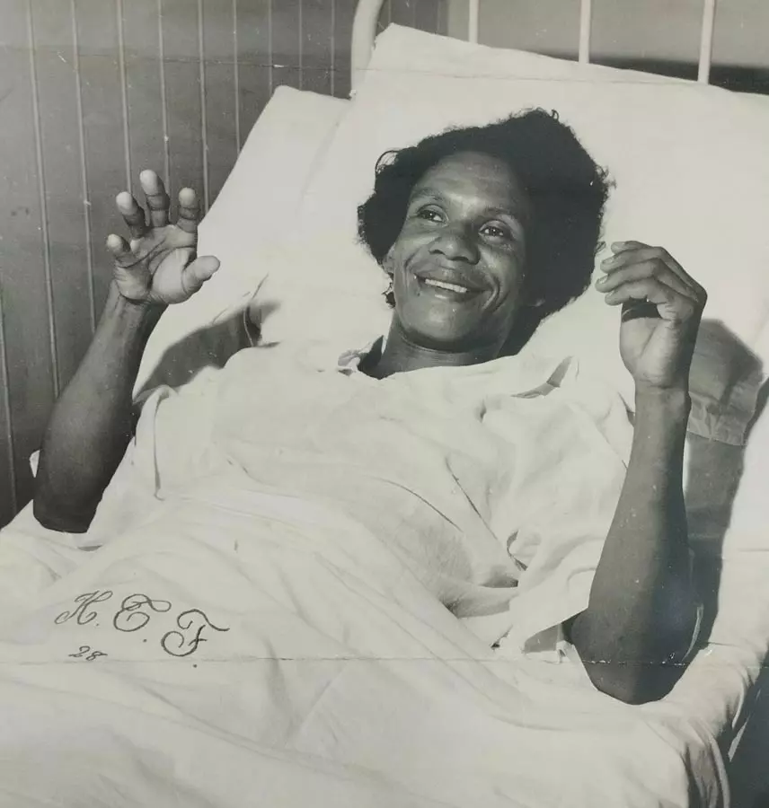 Deseja casar-se em breve a mulher que virou homem. Notícias da cirurgia realizada no Maranhão. Diário da Noite. São Paulo. 02 de setembro de 1958. Acervo Arquivo Público de São Paulo